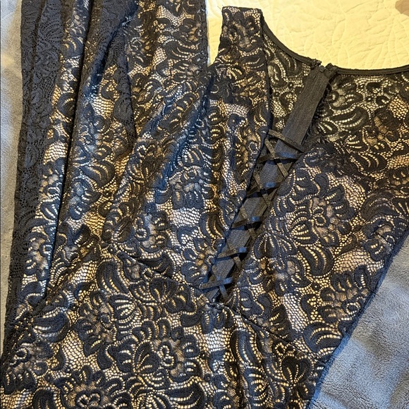 Windsor Dresses & Skirts - Windsor Black Lace Wedding Dress